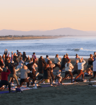 Sunrise Yoga at Sumner Beach Joe Shaw 1524