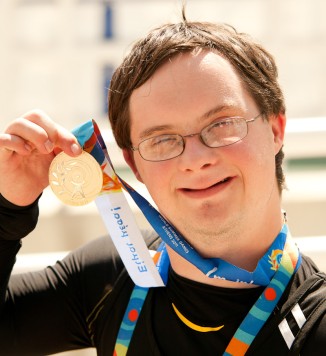 Andrew-Oswin_Gold-medal